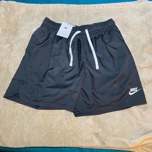 Nike Sportswear Essentials Woven Flow Shorts Black Size Small